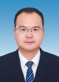 杨海（蓝色渐变底）